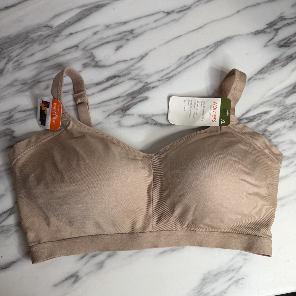 NWT Warners Easy Does It Lightly Lined Wireless Beige Bra Wide Straps Size XL